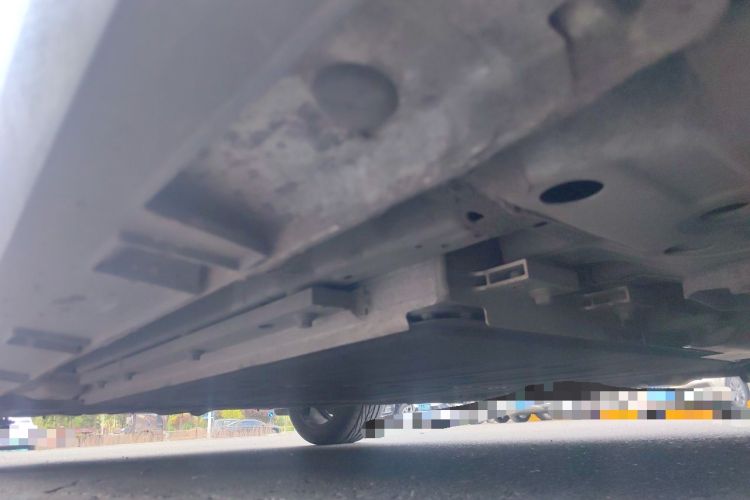 Used Geely Galaxy L6 2023 125km PLUS Chassis Front Right