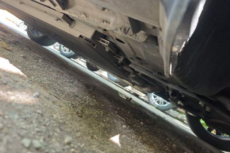 Used Geely Galaxy L6 2023 125km Starship Chassis Front Right
