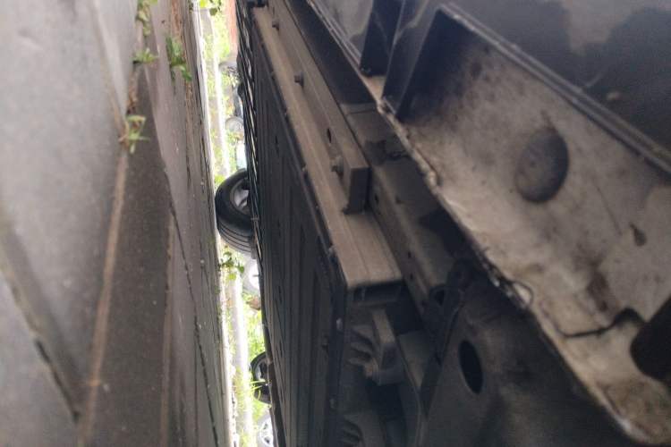 Used Geely Galaxy L6 2023 60km PLUS Chassis Front Right