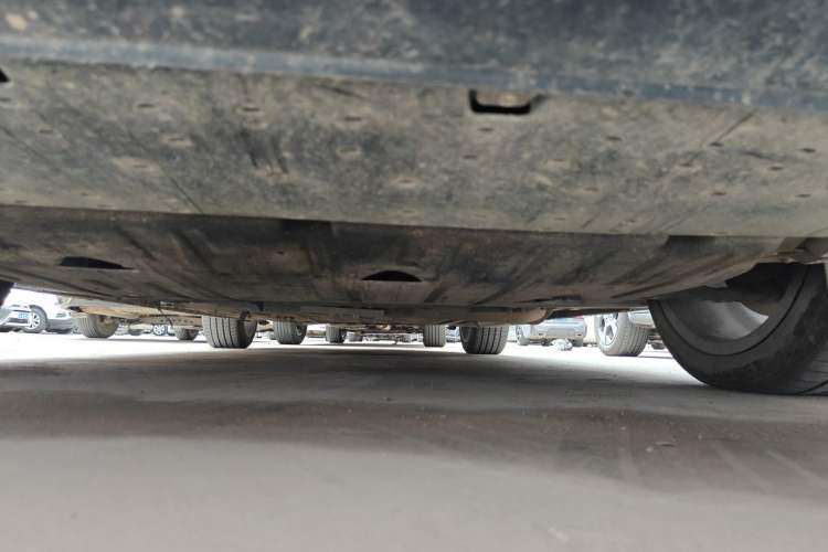 Used Geely Galaxy L6 2023 125km Starship Chassis Front