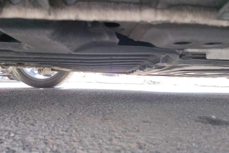 Used Geely Galaxy L6 2023 125km Starship Chassis Rear Right
