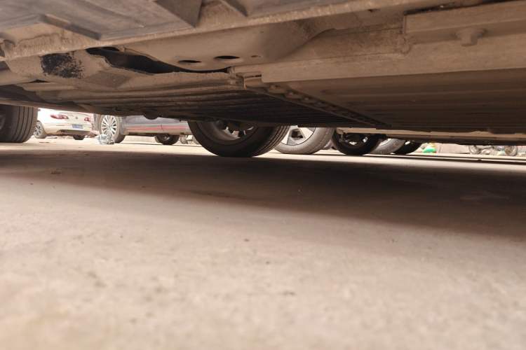Used Geely Galaxy L6 2023 125km Starship Chassis Rear Right