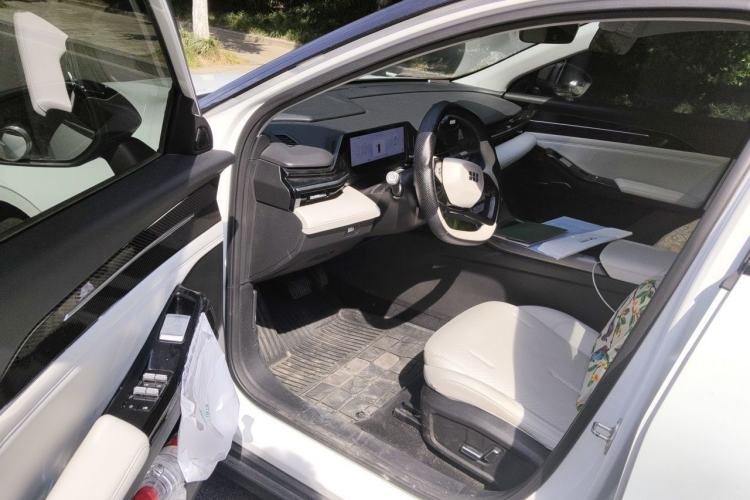 Used Geely Galaxy L6 2023 125km Starship Driver Seat