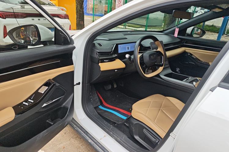 Used Geely Galaxy L6 2023 60km PLUS Driver Seat
