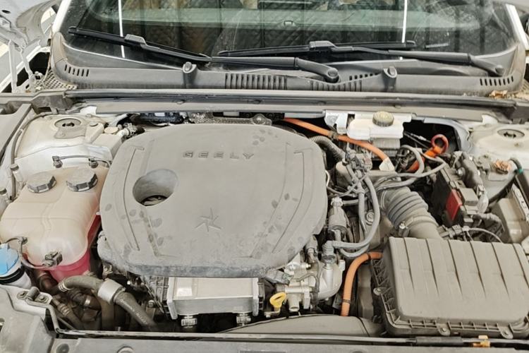 Used Geely Galaxy L6 2023 125km MAX Engine Bay
