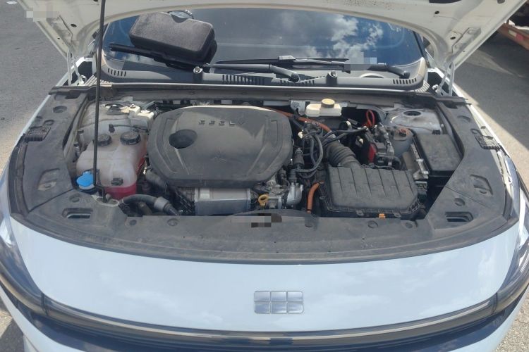 Used Geely Galaxy L6 2023 125km PLUS Engine Bay