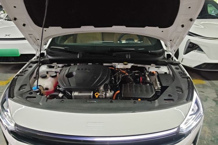 Used Geely Galaxy L6 2023 125km Starship Engine Bay