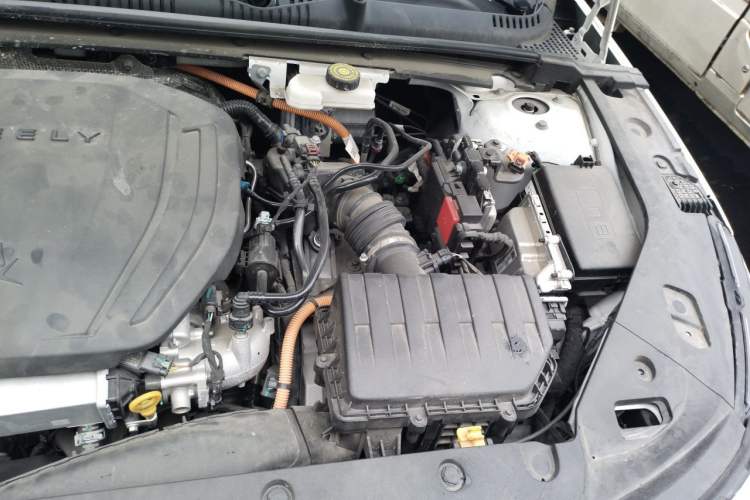Used Geely Galaxy L6 2023 125km MAX Engine Bay Left