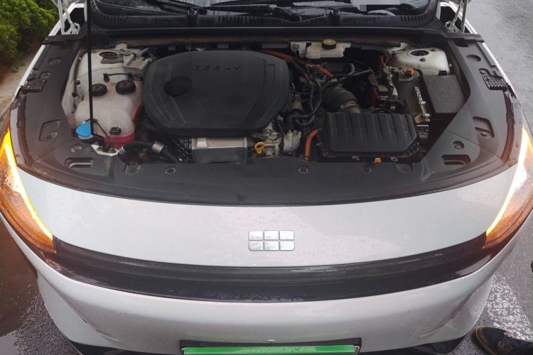 Used Geely Galaxy L6 2023 125km Starship Engine Bay