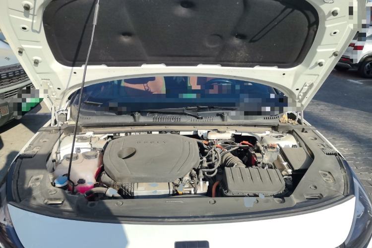 Used Geely Galaxy L6 2023 125km MAX Engine Bay