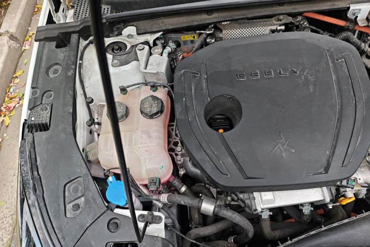Used Geely Galaxy L6 2023 60km PLUS Engine Bay Right