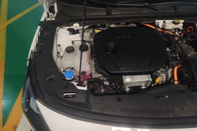 Used Geely Galaxy L6 2023 125km Starship Engine Bay Right