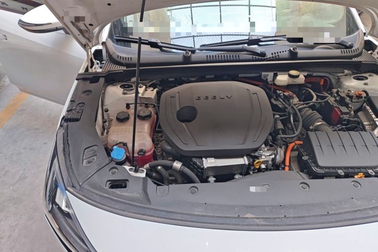 Used Geely Galaxy L6 2023 125km PLUS Engine Bay Right