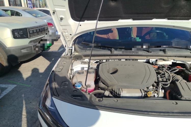 Used Geely Galaxy L6 2023 125km MAX Engine Bay Right