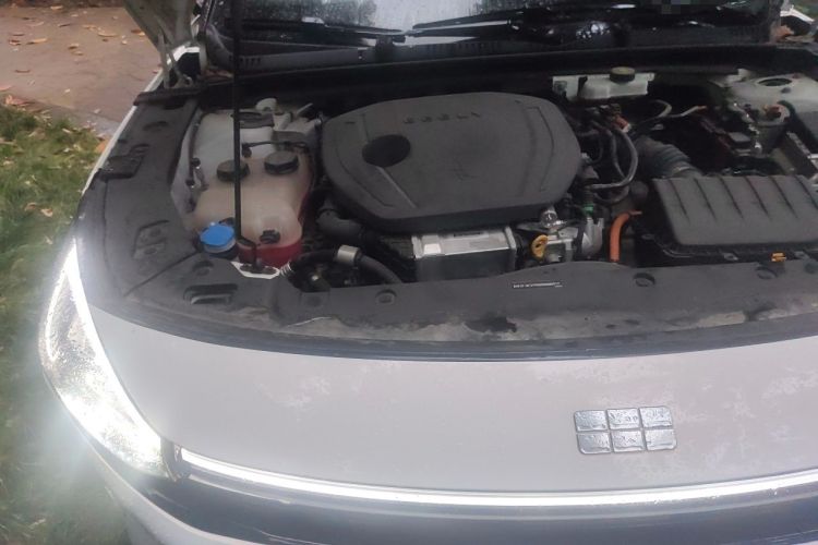 Used Geely Galaxy L6 2023 125km Starship Engine Bay Right
