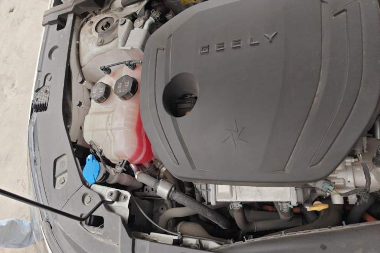 Used Geely Galaxy L6 2023 125km Starship Engine Bay Right