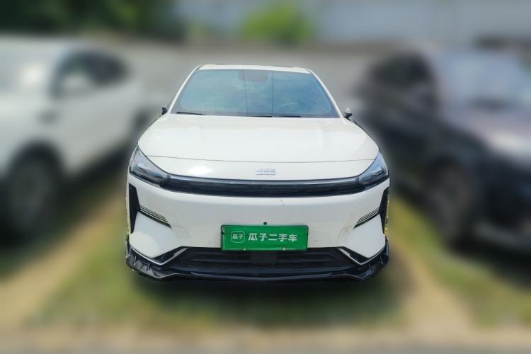 Used Geely Galaxy L6 2023 125km PLUS Front