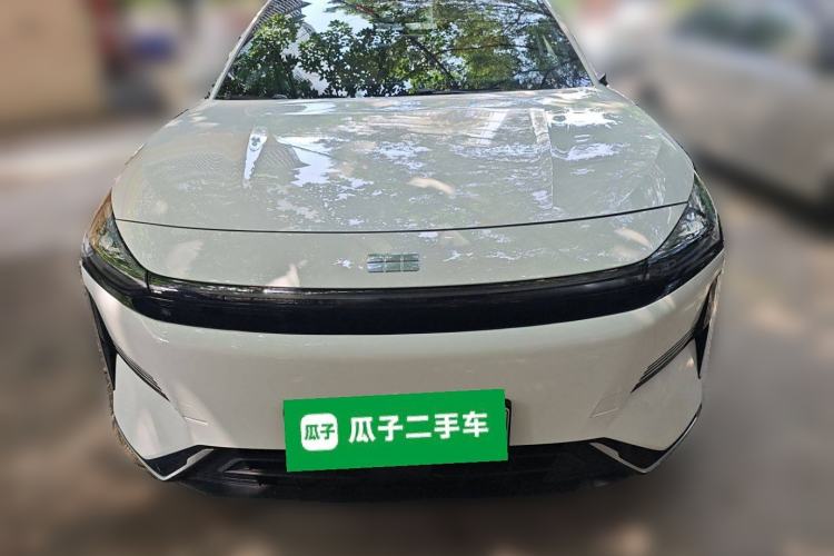 Used Geely Galaxy L6 2023 125km Starship Front