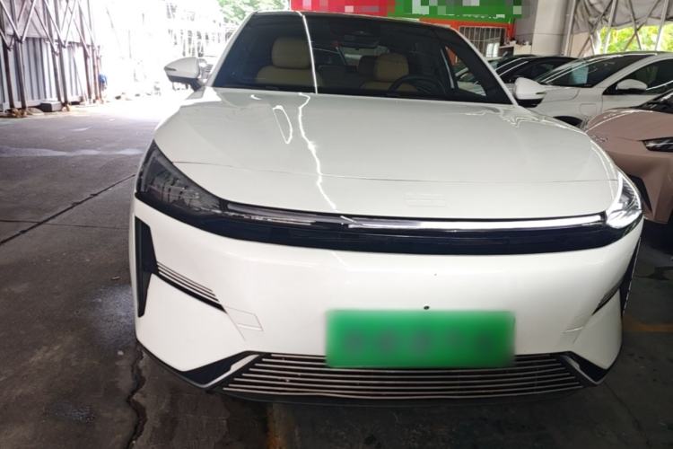 Used Geely Galaxy L6 2023 125km Starship Front