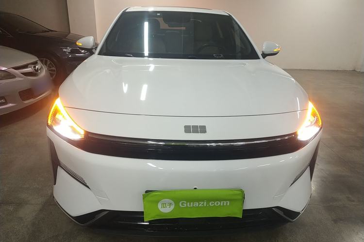 Used Geely Galaxy L6 2023 125km PLUS Front