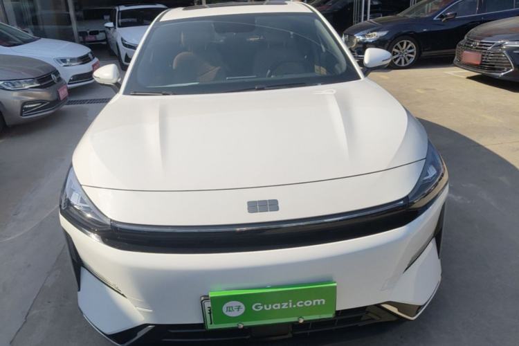 Used Geely Galaxy L6 2023 60km PLUS Front
