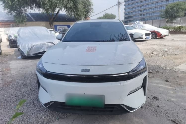 Used Geely Galaxy L6 2023 60km PLUS Front