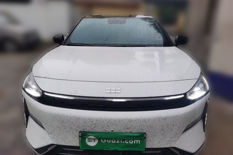 Used Geely Galaxy L6 2023 125km MAX Front