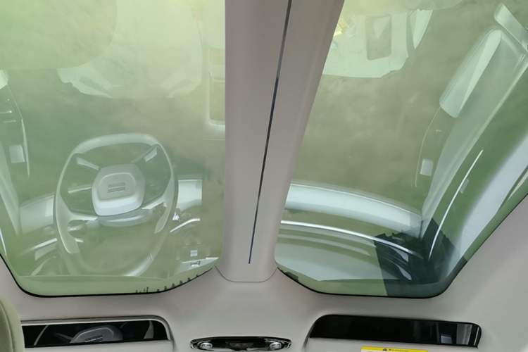Used Geely Galaxy L6 2023 125km Starship Headliner