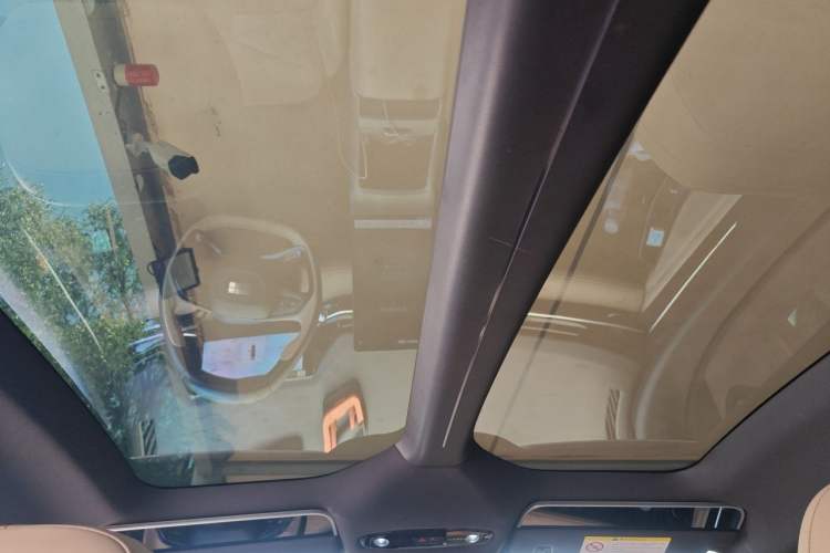 Used Geely Galaxy L6 2023 125km MAX Headliner