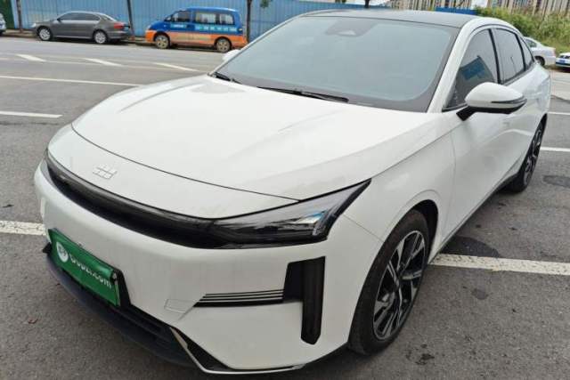 Used Geely Galaxy L6 2023 125km Starship