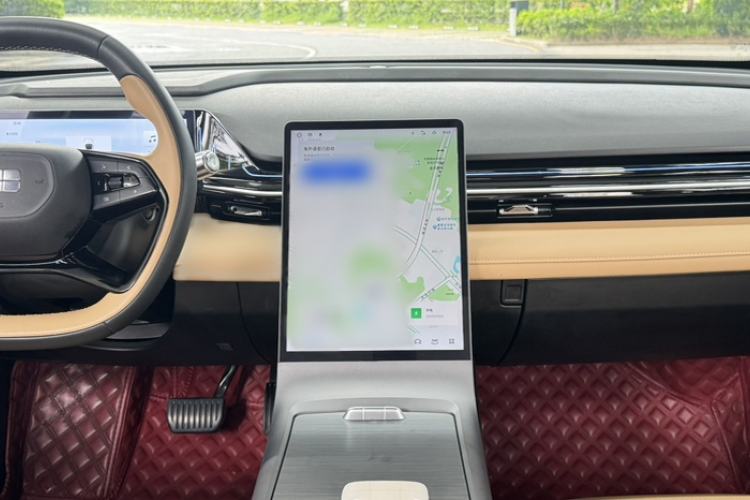 Used Geely Galaxy L6 2023 125km Starship Interior 4