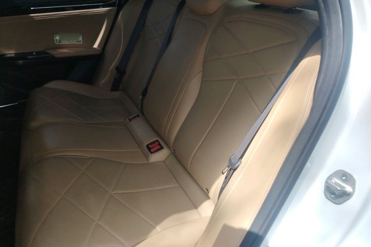 Used Geely Galaxy L6 2023 125km PLUS Interior 4