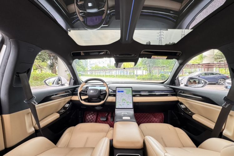 Used Geely Galaxy L6 2023 125km Starship Interior 5