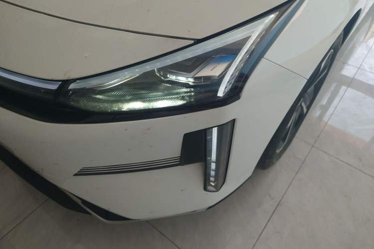 Used Geely Galaxy L6 2023 125km MAX Left Front Headlight