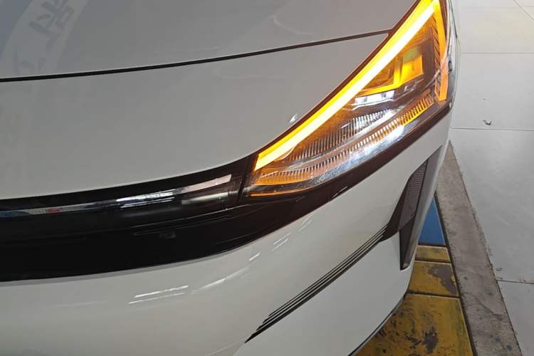 Used Geely Galaxy L6 2023 60km PLUS Left Front Headlight