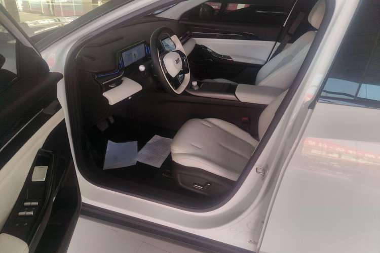 Used Geely Galaxy L6 2023 125km Starship Left Front Seat