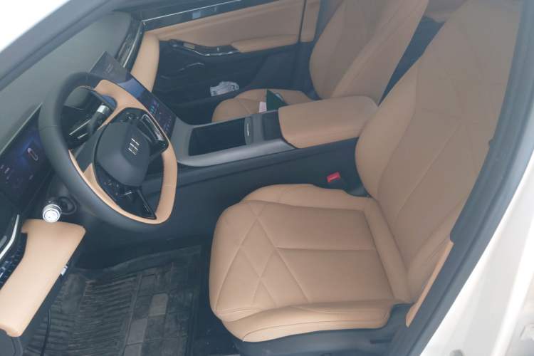 Used Geely Galaxy L6 2023 125km MAX Left Front Seat