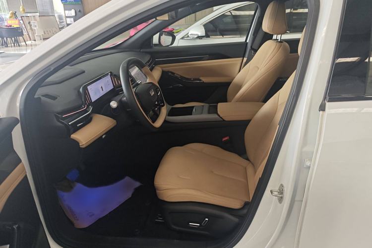 Used Geely Galaxy L6 2023 125km Starship Left Front Seat