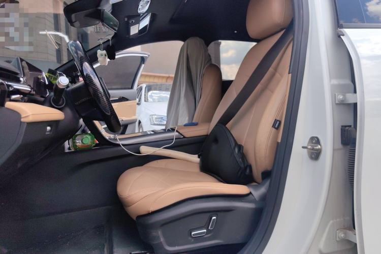 Used Geely Galaxy L6 2023 125km PLUS Left Front Seat