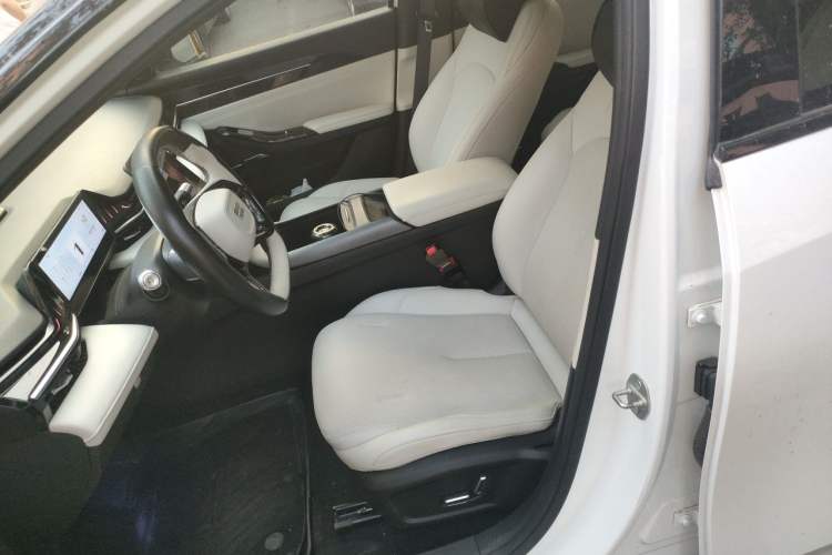 Used Geely Galaxy L6 2023 125km Starship Left Front Seat