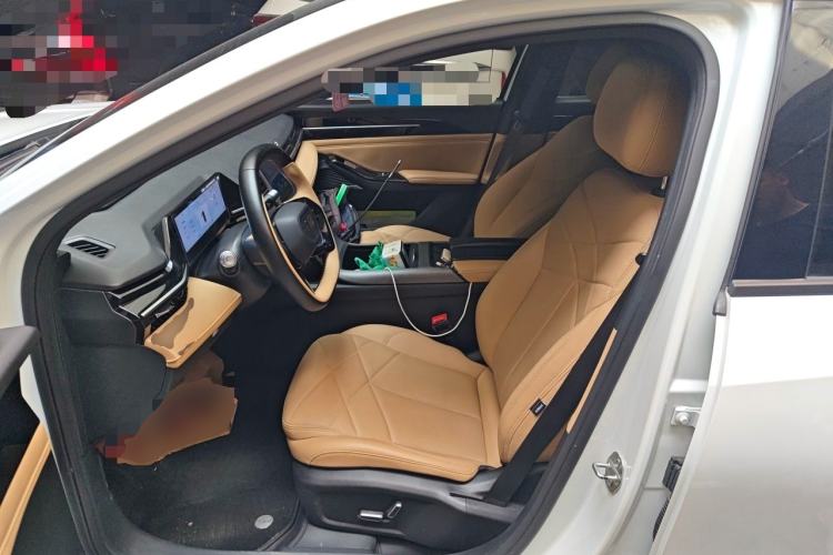 Used Geely Galaxy L6 2023 125km PLUS Left Front Seat