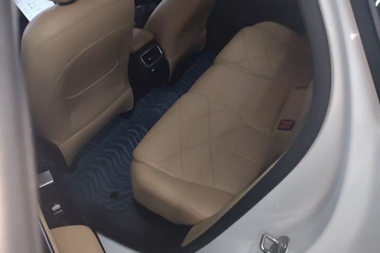 Used Geely Galaxy L6 2023 125km MAX Left Rear Seat