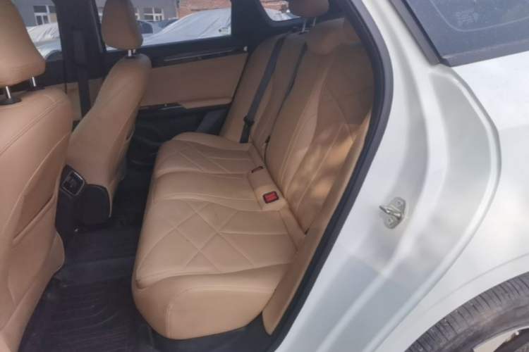 Used Geely Galaxy L6 2023 60km PLUS Left Rear Seat