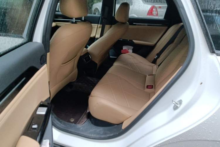Used Geely Galaxy L6 2023 60km PLUS Left Rear Seat