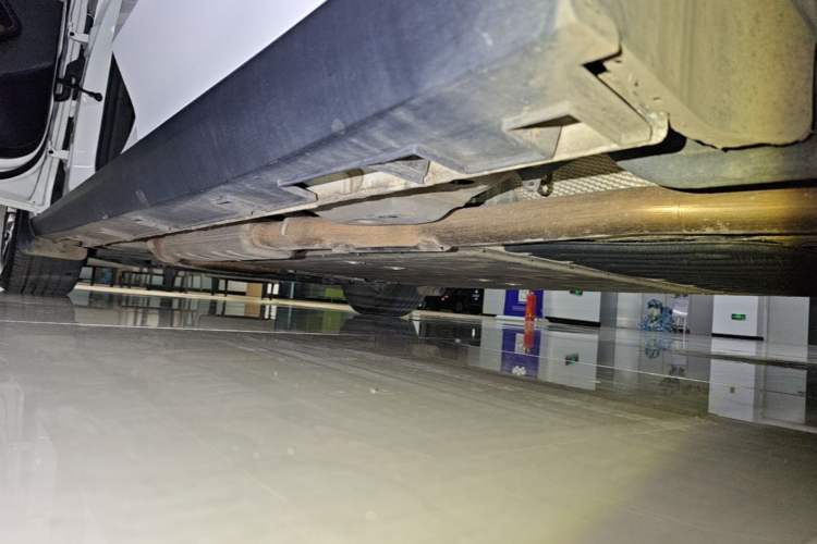 Used Geely Galaxy L6 2023 125km PLUS Left Side Sill