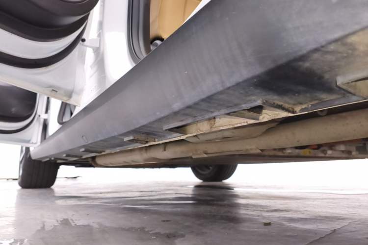 Used Geely Galaxy L6 2023 60km PLUS Left Side Sill