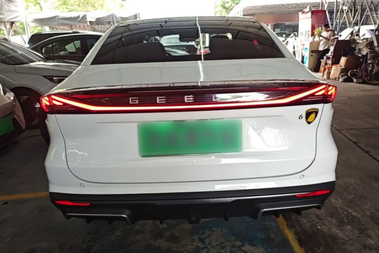 Used Geely Galaxy L6 2023 125km Starship Rear