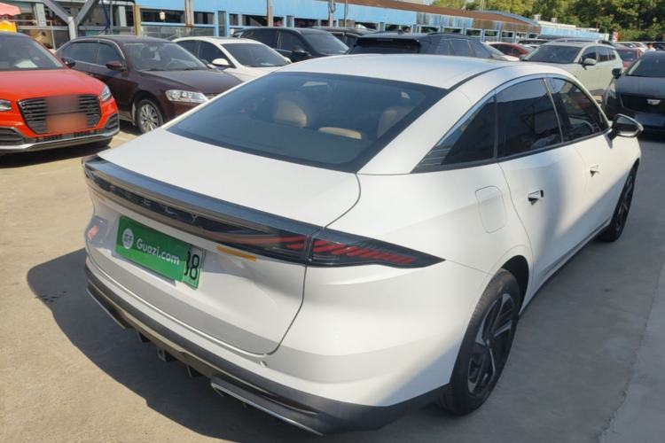 Used Geely Galaxy L6 2023 60km PLUS Rear Right 45 Deg