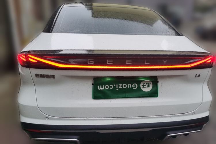 Used Geely Galaxy L6 2023 125km MAX Rear