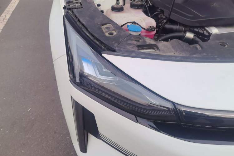 Used Geely Galaxy L6 2023 60km AIR Right Front Headlight